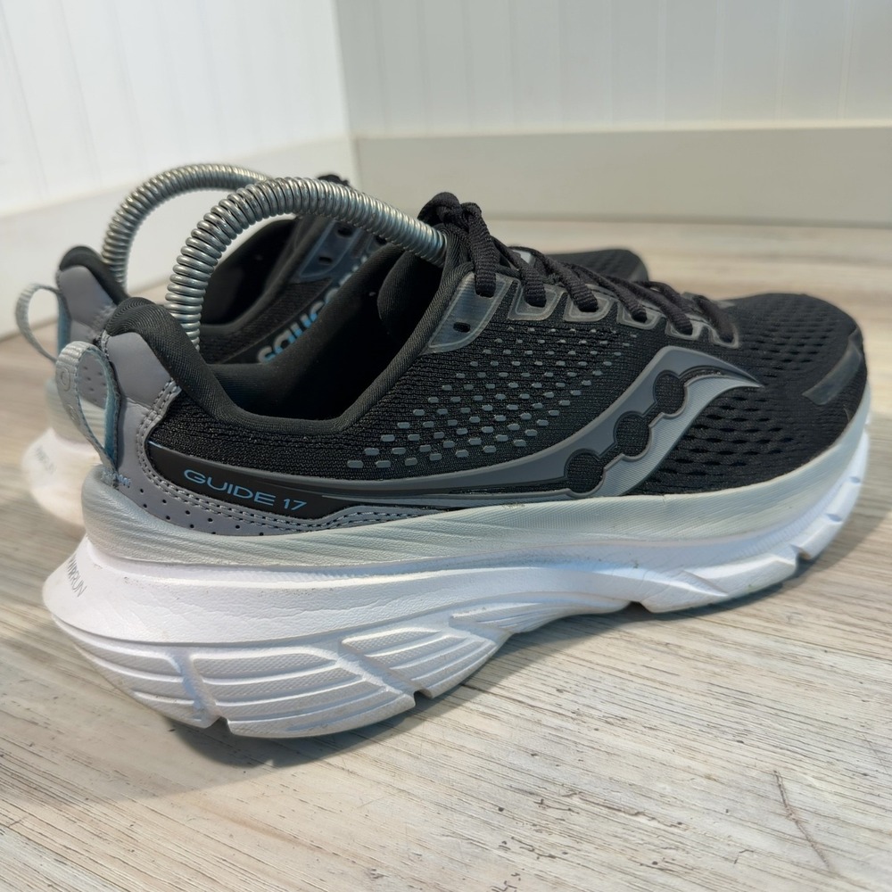 Saucony Guide 17 Women's Running Shoes Size 9.5 Black Gray S10936-100 - Picture 4 of 10